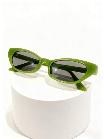1 Pair Green Small Frame Cat Eye Fashion Decorative Glasses, European And American Chic Street Hip-Hop Style, Versatile High-End Feel, Perfect For Street Photography