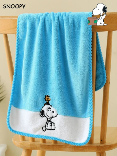 Snoopy Series Towel Blue Edition 1pc, 75*35cm, Made Of Highly Absorbent And Soft Fabric, Skin-Friendly Material, Anti-Detachment Weaving, Low Allergenicity, Featuring Cartoon Embroidery Patterns, Sealed Edge Design, Soft Texture, Quick Drying, Durable Stitching, Patterns Include Snoopy And Woodstock, Bright Colors, Suitable For Children, Adults, Fans Of "Peanuts" Comic, Applicable For Use In Bathrooms, Swimming Pools, Travel, Family Use, Beach Outings, After Shower Drying, Comfortable Wrapping