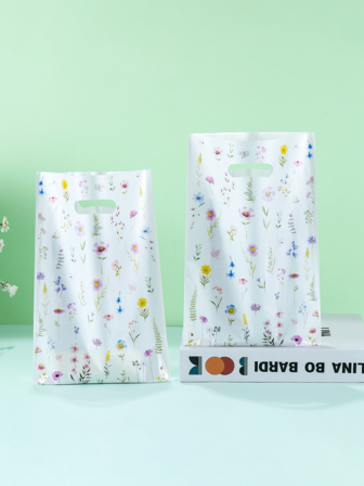 10/25/50袋野花野草礼品包装袋，花草派对礼品袋，塑料包装手提袋，春夏派对装饰用品，主题派对礼品包装用品，生日派对装饰，单身派对装饰，主题派对装饰用品，宝贝派对礼物，派对礼品袋，礼品包装用品