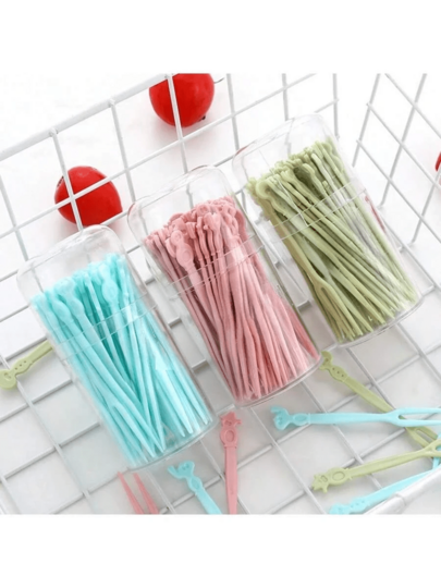50/100/150pcs Creative Heart Shaped Disposable Fruit Forks, For Halloween Party, Fruit Picks, Small Forks, For Kids, High-Quality For Cakes & Desserts