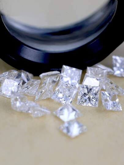 1 Pc Princess Lab-Grown Diamond, 0.06ct-0.3ct. Color: D-E. Clarity: VS-VVS. Suitable For Jewelry Making And Holiday Gifts.