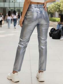 Jeans Rectos de Mezclilla para Mujer con Efecto Metalizado de Diferentes Colores y Diseños, A la Moda, Diseño Moderno. Mezclilla Gruesa de Calidad, Cómodos, Combinables. - PLATA GLI-LD-3804ST - Ver 1