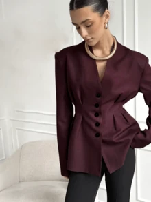 Blazer à simple boutonnage pour femmes avec détail de ceinturage à la taille, manches longues, convient aux occasions décontractées ou semi-formelles au printemps et en automne