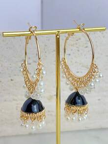 一对时尚迷人的水晶花朵吊坠耳环，宝莱坞风格仿珍珠吊坠首饰，优雅的传统巴基斯坦吉姆卡耳环，适合女性日常、节日、婚礼、派对佩戴，也是一份珍贵的珠宝礼物。