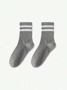 Striped Pattern Crew Socks