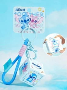 正版授权史迪奇魔方钥匙扣——史迪奇与安琪儿版，采用好朋友设计，内置旋转魔方，时尚实用，可挂在钥匙和包包上。是情侣的理想之选，也是一份贴心的礼物。 - Stitch&Angel - 查看 2
