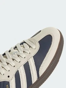 Adidas Originals Adidas Samba OG Premium Sneakers, Timeless Retro Trainers In Fall Tones, Leather & Suede Construction, Low-Top Casual Sneaker For Outdoor, Sports, Sambas For School And Work, Daily Shoes For Skate Outfit, IG1968 - 夜靛藍/奶油白/金金屬 - 查看 10