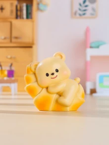 صندوق دب الزبدة الأعمى، ستة تصاميم لطيفة فريدة (تحمل قلبًا، تحمل دونات وأكثر)، قطيفة ناعمة مع خدود وردية وابتسامات لطيفة، مصنوعة من قطيفة متينة وتفاصيل معقدة، مثالية للنساء والفتيات اللواتي يعشقن دب الزبدة، رائعة لتزيين الحقيبة أو المفاتيح أو الهدايا - أضف لمسة ساحرة من دب الزبدة إلى حياتك اليومية