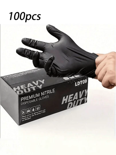 100只多功能一次性丁腈手套，清洁和烹饪的好帮手，经久耐用，防水防油，适用于各种家庭用餐场景。家居生活新品