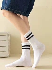 Striped Pattern Crew Socks