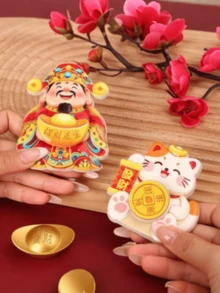 4个摇头财神冰箱贴，旋转装饰品，招财纳福，2025新年节日装饰贴纸，旋转招财猫，乔迁小礼物，家居装饰，祈福礼品，招财纳福礼物，创意礼品，家居小挂件，新年小装饰品 - 彩色 - 查看 4