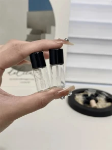 Mini Glass Travel Bottles For Liquid Foundation & Concealer, 4ml/0.13oz - Portable Cosmetic Containers With Twist-Top Caps, Fragrance-Free, Ideal For Makeup Samples & Toiletries Toiletry Bag Wash Bag Toiletry Travel Bag Makeup Storage Beach Beach Bag Vacation Holiday Essentials School Supplies Travel Essentials Ladies For College Dorm Bathroom Camping Accessories Perfume For Women Perfume For Men Perfume - Multicolor - View 4