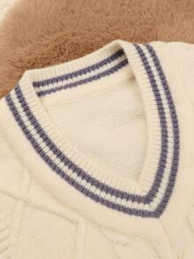 1 pc Rompi Sweater Rajut Kabel Anak Laki-laki Kasual Harian dengan Trim Bergaris dan Kerah V, Musim Gugur/Dingin - Krem - View 4