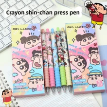 CRAYON SHINCHAN Bộ 5 bút chì màu hoạt hình mới ra mắt của Shin-Chan - Bút chì màu hoạt hình dễ thương, màu trung tính, với ruột bút khô nhanh 0.5mm, họa tiết hoạt hình đáng yêu được in sẵn, thiết kế văn phòng phẩm sáng tạo. Chúng phù hợp để sử dụng trong văn phòng, trường học và cũng có thể dùng làm quà tặng trong các bữa tiệc, trở thành lựa chọn tuyệt vời cho đồ dùng văn phòng cá nhân hóa. - Nhiều màu - Xem 4