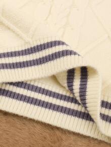 1 pc Rompi Sweater Rajut Kabel Anak Laki-laki Kasual Harian dengan Trim Bergaris dan Kerah V, Musim Gugur/Dingin - Krem - View 7