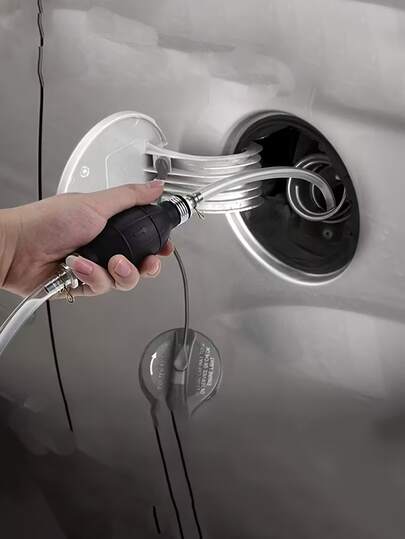 Manuell bränslepumpledning, manuell bränsleprimerlampa, används för bil-, fartygs-, yachtmotorer, manuella bränslepumptillbehör båtlampa marin för utombordsmotor bränslehandprimerlampa L-linje manuell svart gummibränsleöverföringsvakuumpump för bensin, bensin, vatten