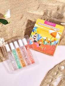 1 Frasco/5 Frascos de Spray Aromatizador de Ambientes. Este spray aromatizador contém diversas fragrâncias florais naturais, elimina odores, desodoriza no verão e deixa um aroma duradouro. Ideal para sala de estar, quarto, banheiro e carro. Um presente perfeito para o Dia dos Namorados e aniversários.