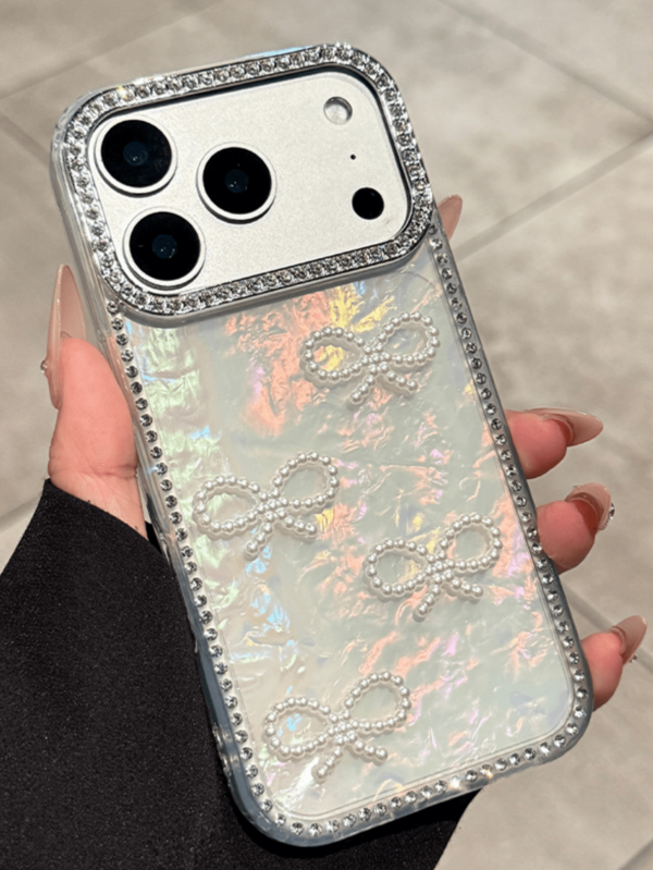Luxury 3D Bling Rhinestone Glitter Radiant Bow Pearl Heart Shell Pattern Camera Phone Case Compatible With IPhone 17 Pro Max Air 16 15 14 13 12 Pro Fashion Fine Protector Cover