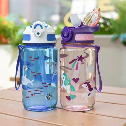 1pc 550ml/18oz Cartoon Animal Print Sports Water Bottle, Compact & Portable, Suitable For Kids, With Straw & Handle, Leak-Proof Seal, Carrying Strap, Ideal For Play, Travel, Sports, Birthday & Holiday Gifts