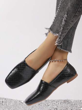 2025 Nya Retro Klassiska Fyrkantiga Tå Lågklackade Damskor, Preppy Skola Stil, Strassdekor, Lämpliga För Kontor & Hem