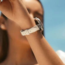 This Genuine Leather Watch Band Is Compatible With 38/40/41/42/44/45/46/49mm Watch Cases, And Also Compatible With Ultra/SE11/10/9/8/7/6/5/4/3/2/1 Model Watches.