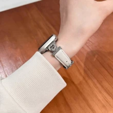 This Genuine Leather Watch Band Is Compatible With 38/40/41/42/44/45/46/49mm Watch Cases, And Also Compatible With Ultra/SE11/10/9/8/7/6/5/4/3/2/1 Model Watches.