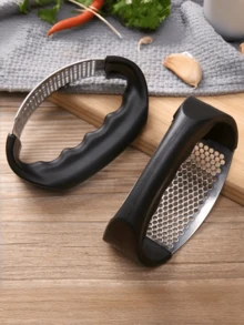 1pc Stainless Steel Garlic Press | Ergonomic Handle, Easily Crush Unpeeled Garlic Cloves | Rust-Resistant & Dishwasher , Easy To Clean