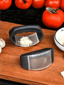 1pc Stainless Steel Garlic Press | Ergonomic Handle, Easily Crush Unpeeled Garlic Cloves | Rust-Resistant & Dishwasher , Easy To Clean