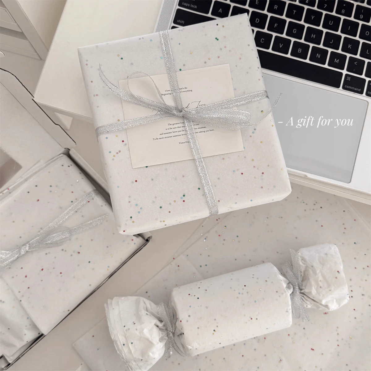 50张礼品包装纸，小闪光图案包装纸，大号包装纸，节日装饰包装纸，星空主题高端包装纸，DIY手工包装纸，花束包装纸，适用于情人节、婚礼、生日、派对装饰包装。 - 彩色 - 查看 1