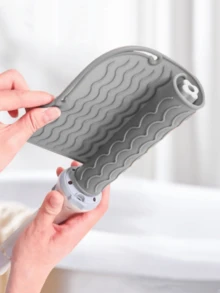 2 piezas Juego de Alfombrilla y Guante Resistentes al Calor, Adecuado para Tenacillas, Plancha y Alisador de Cabello - Protege tu Cabello y Manos de Daños por Calor - Multicolor - Ver 16