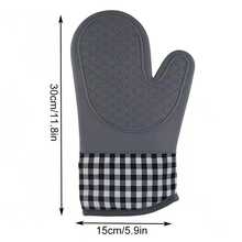 2pcs Silicone Kitchen Gloves, Non-Slip, Perfect For Cooking And Baking - Hand Wash Only. - Multicolor - View 3