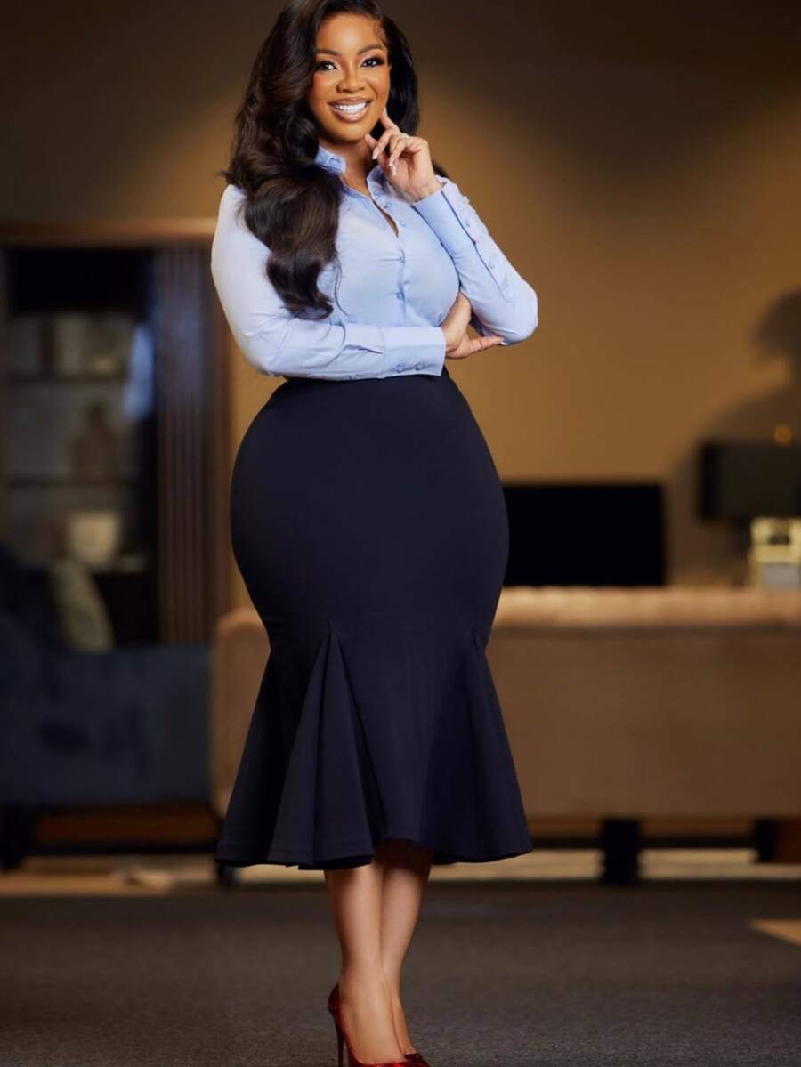 Women's Elegant Button-Up Shirt Blouse And Pencil Skirt 2-Piece Suit Set, Comfortable And Practical For Office, Dates, Weddings, Spring/Autumn/Winter - Multicolor - View 1