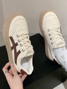 百搭白色运动鞋，休闲运动鞋，女式学生鞋 - 棕色 - 查看 5