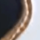 皮面白黑