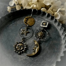 古銀色和金黃色