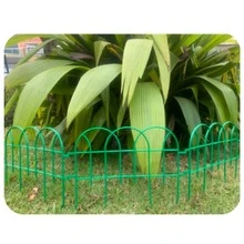 Kit Of 3 Roman-Style Plastic Garden Fences For Flowerbeds And Gardeners - Rust Brown - View 5