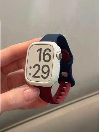 1set Men Women White Case + Silicone Strap Compatible With Apple Watch 45mm 44mm 42mm 40mm 41mm 38mm Fashion Sport Wristband Compatible With IWatch Series 11 10 9 8 7 6 5 4 3 2 1 SE ,Soft Sweatproof Flexible Stretchy Design Sport Watchbands For Daily Wear,Sports,Great Gift For Friends,Family,Outdoor Gift