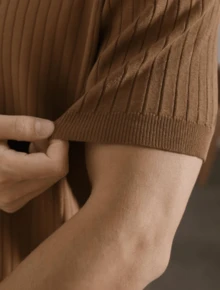 GRDR Men's Solid Color Short Sleeve Knit Sweater, Fashionable For Summer - Brown - View 6