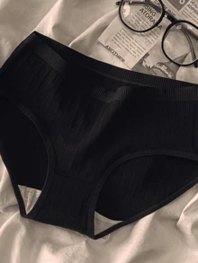 3条装女士纯棉三角内裤，学生款，中腰，简约透气，大码三角裤 - 白色 - 查看 2