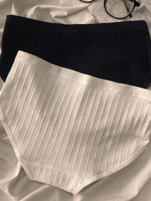 3条装女士纯棉三角内裤，学生款，中腰，简约透气，大码三角裤 - 白色 - 查看 4