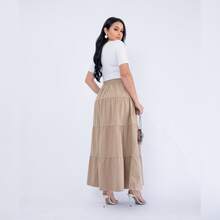 Mavie Long Layered A-Line Twill Skirt With Buttons - 米色 - 查看 7