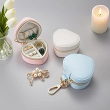 BOOVO 1 Stück Herzförmige Ring Box Schlüsselanhänger, Mini Reise Schmuckbox zum Aufbewahren von Eheringen, tragbarer Reißverschluss Ohrring und Halskette Organizer, Geschenk für Frauen, Weihnachtsgeschenk - Verschiedenfarbig - Übersicht 3
