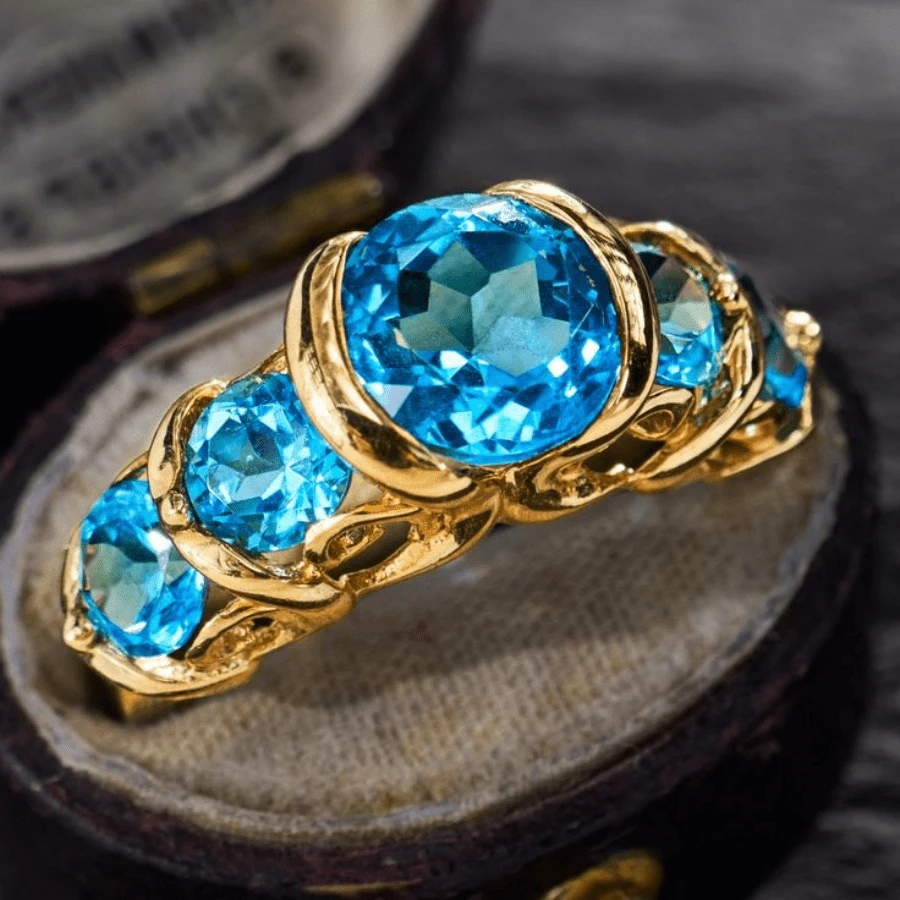 خاتم أنيق مرصع ب- 5 أحجار زركونيا مكعبة زرقاء لامعة، فاخر وأنيق، مناسب للزفاف والخطوبة والذكرى السنوية والمناسبات الرومانسية، هدية عيد الحب لشخص عزيز