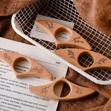 Personalized Thumb Book Page Clip - Customizable Name Bookmark - Wooden Thumb Reading Ring - Handmade Gift, Gift For Book Lovers, Gift For Friends, Wooden Book Page Clip, Bookmark, Thumb Book Page Clip, Customizable Bookmark, Book Accessories, Book Page Clip, Unique Book Gift, Customizable Gift, Reading Gift, Gift For Readers, Reading Corner Decor, Thumb Book Page Clip