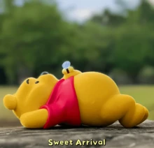 Miniso Caja ciega de la serie Winnie the Pooh Carefree