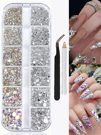 12グリッド ABラインストーン、ホワイトラインストーンネイルポリッシュフラットボトムセット、様々なサイズのラインストーンが含まれ、ネイルアート、フェイスペイント、アイメイク、その他のDIYメイクアッププロジェクトに適しています。ピンセットとラインストーンドッティングペンが付属し、簡単にDIYできます。