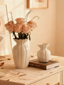 This Elegant Retro-Style Resin Vase Can Be Used As A Living Room Vase, Paired With Dried Flowers As A Modern Decor Item, Or Placed On The Dining Table. It Is Suitable For Fresh Flowers And Artificial Flowers, And Is An Ideal Decoration For Coffee Tables, Desks, And Living Rooms. It Is Very Suitable For Room Decor, Home Decor, And Autumn Decor. - Multicolor - View 4
