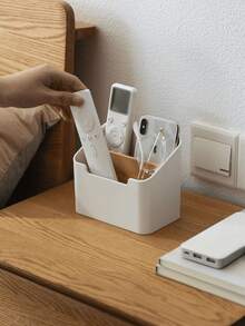 1个竹木桌面收纳盒，多功能文具收纳盒，笔筒，化妆刷收纳盒，遥控器收纳盒，多隔层设计，适用于办公室、家庭、化妆品、电子产品，节省空间的桌面收纳盒，理想的生日礼物