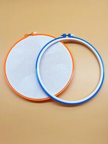 24厘米圆形绣绷，塑料十字绣框，四季皆宜，适用于十字绣、针线活和手工缝纫。 - 彩色 - 查看 2