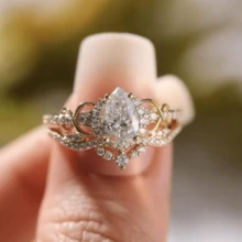 2pcs Women's Engagement Ring Set, Elegant Alloy Cubic Zirconia Decorated Rings, Suitable For Daily Wear, Engagement, Wedding, Anniversary, Party, Jewelry, Valentine's Day, Birthday Gift - Gold - View 3